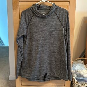 Under Armour Long Sleeve Hoodie-M